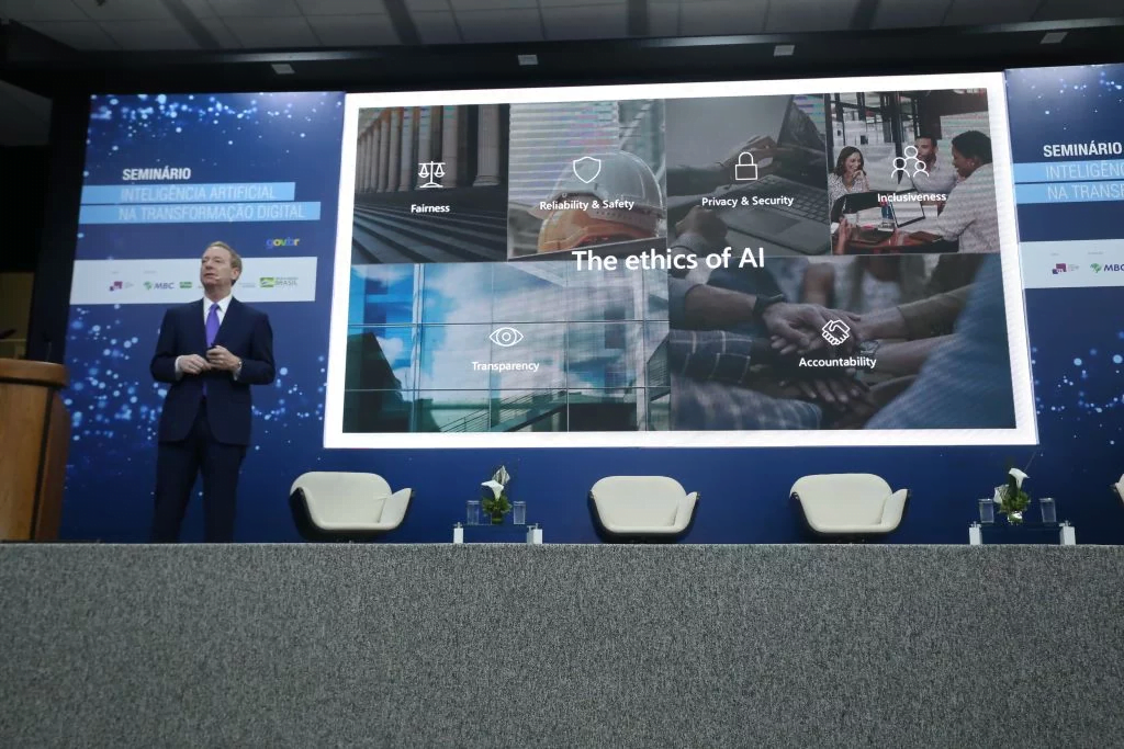Microsoft palestra sobre inteligência artificial em Brasília