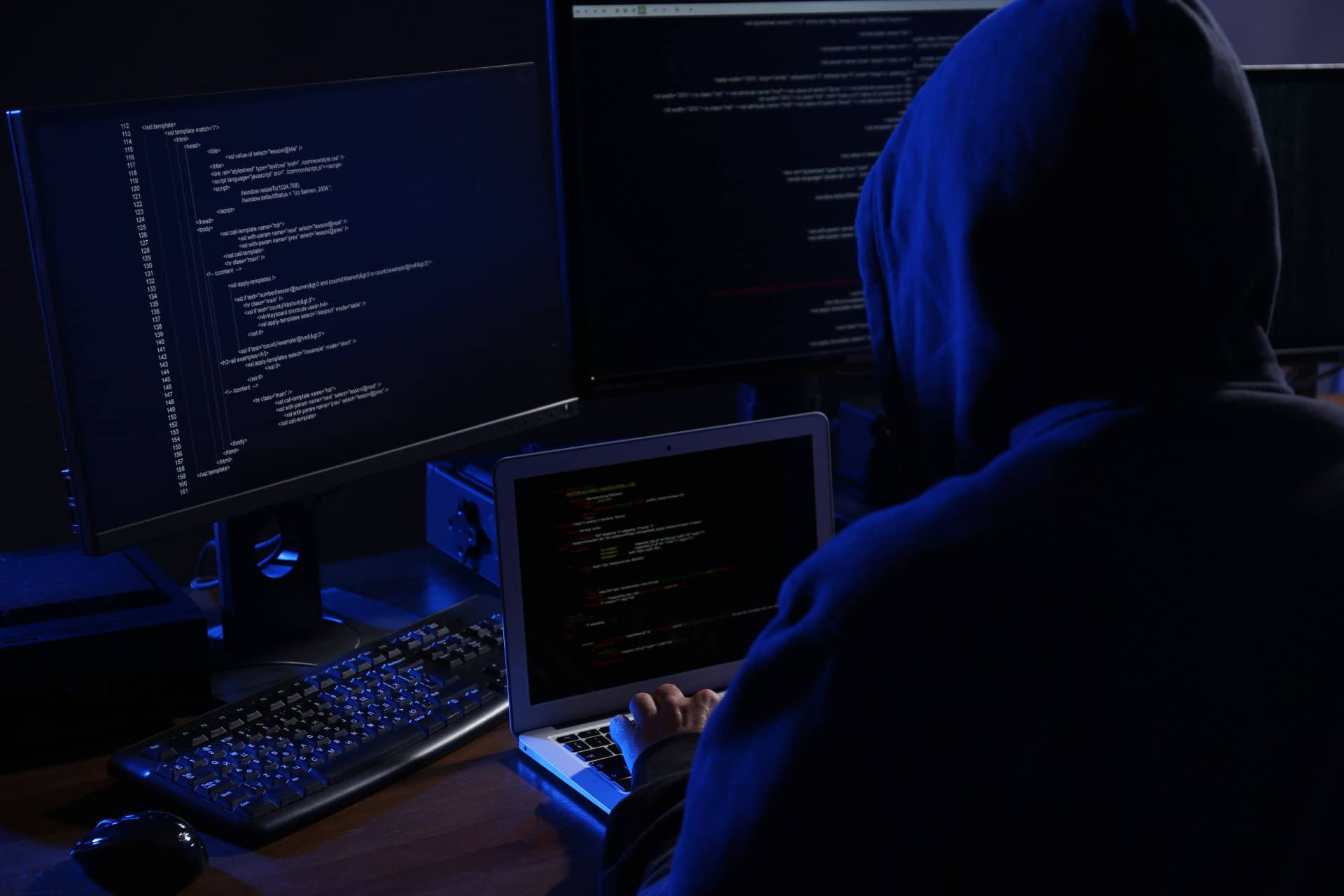 Prejuízo global do cibercrime passa de US$ 1 trilhão, diz McAfee